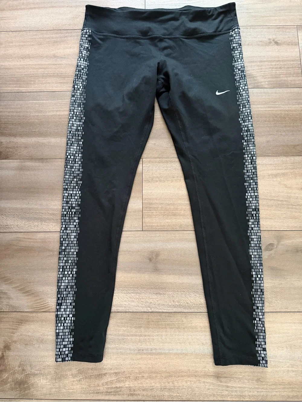 Nike Black Leggings with Gray Reflective Side Panels
